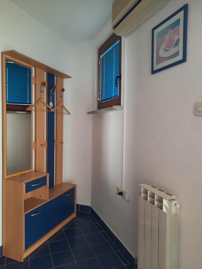 Rooms Cehovin Postojna Bagian luar foto