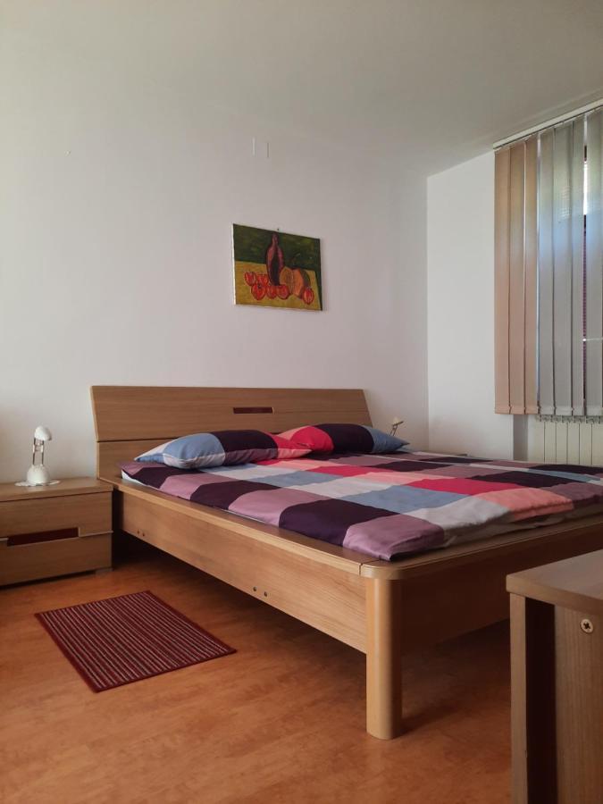 Rooms Cehovin Postojna Bagian luar foto